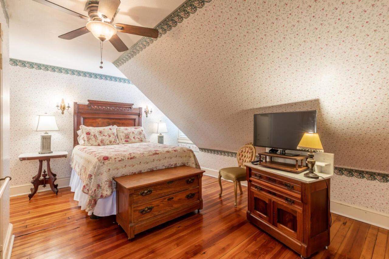 Captain Mey'S Inn Cape May Bagian luar foto